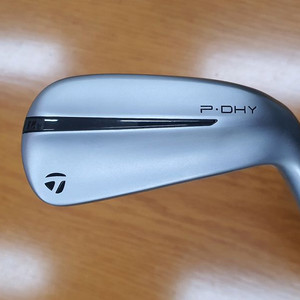 테일러메이드 P DHY 드라이빙 아이언 4번(22도)