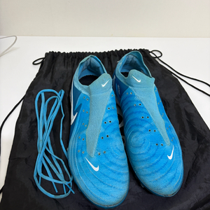 나이키 팬텀 GX2 프로 TF 축구화 270