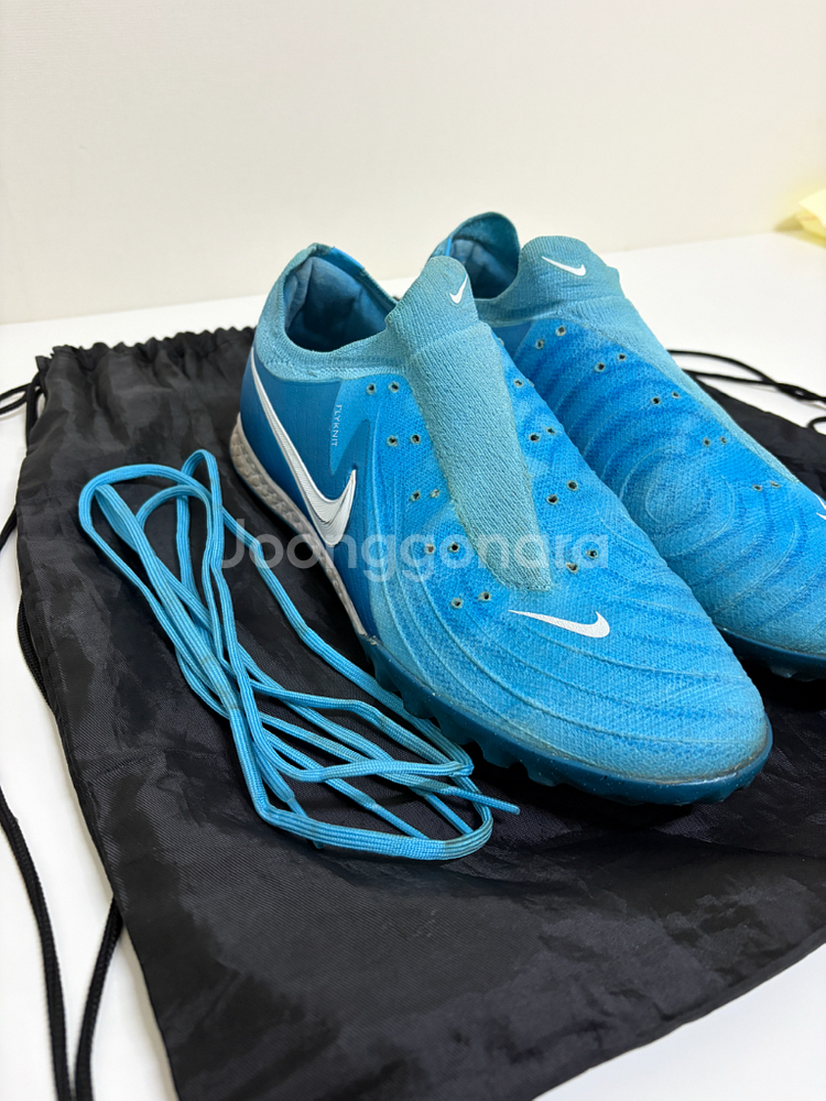 나이키 팬텀 GX2 프로 TF 축구화 270--1