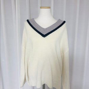 여성 니트 스웨터