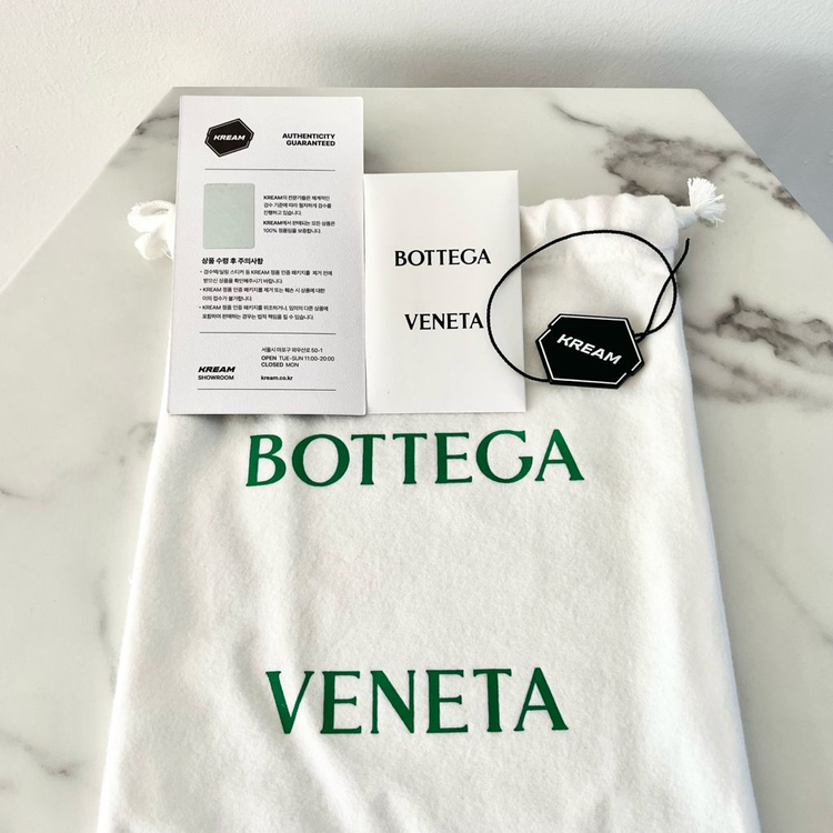 보테가베네타 미니 카세트백 레더 그린 크로스백 가방--9