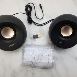 크리에이티브 페블 v3 스피커