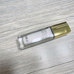 디올 아브라카다디올 하이라이터 홀리데이 이미지