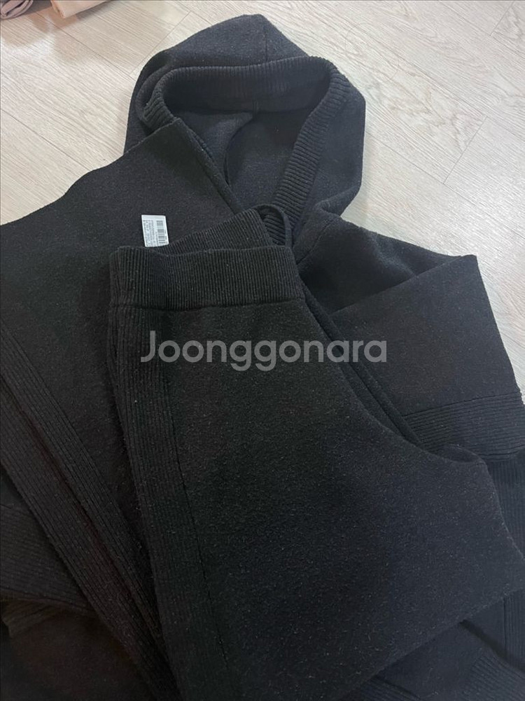 (후드+바지 일괄) 오이쇼 oysho 니트셋업--2