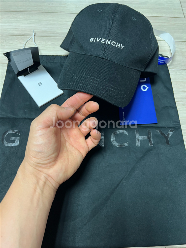 지방시 로고 볼캡--1