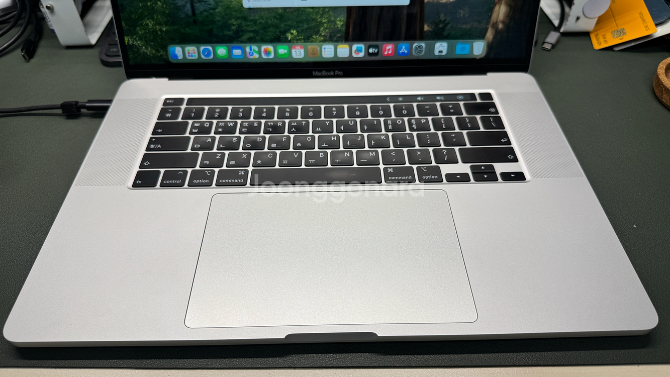 2019 맥북프로 16인치 i9 16gb 1tb--1