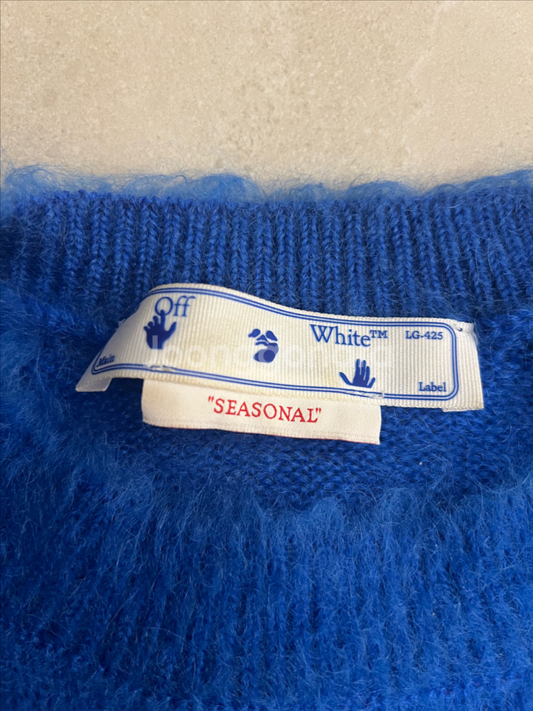 오프화이트 애로우 스케이트 텍스처 오버핏 니트 스웨터--1