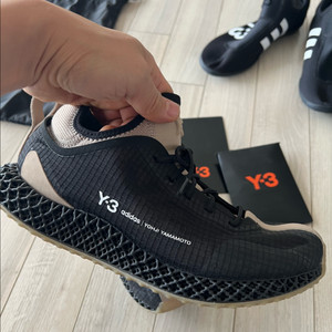 Y-3 런너 4D IO 블랙 265mm