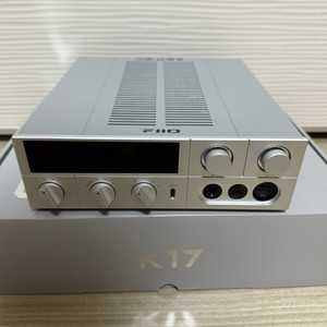 FiiO K17 DAC 앰프 실버(한국정발) 팝니다.