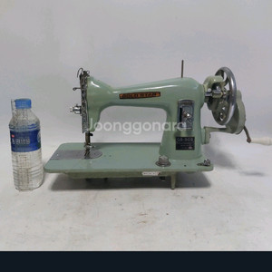 옛날 재봉틀. 미싱