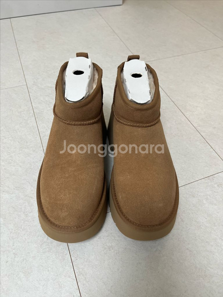 UGG 어그 클래식 울트라 미니 플랫폼 뉴하이츠 240 (us7)--0