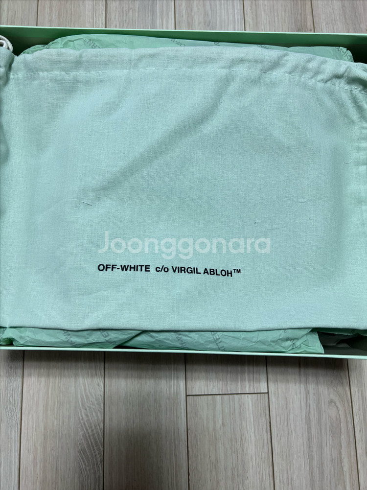 오프화이트 오드시1000(40사이즈)--2