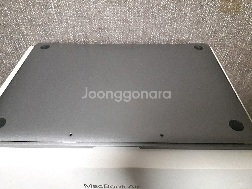 맥북프로A1706 부품용하판 보드없음--1