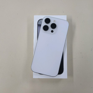 아이폰16프로 128G 밧데리100프로 상태굿 ^^