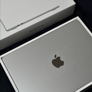 (하루 급처) 맥북 에어 M4 13 실버