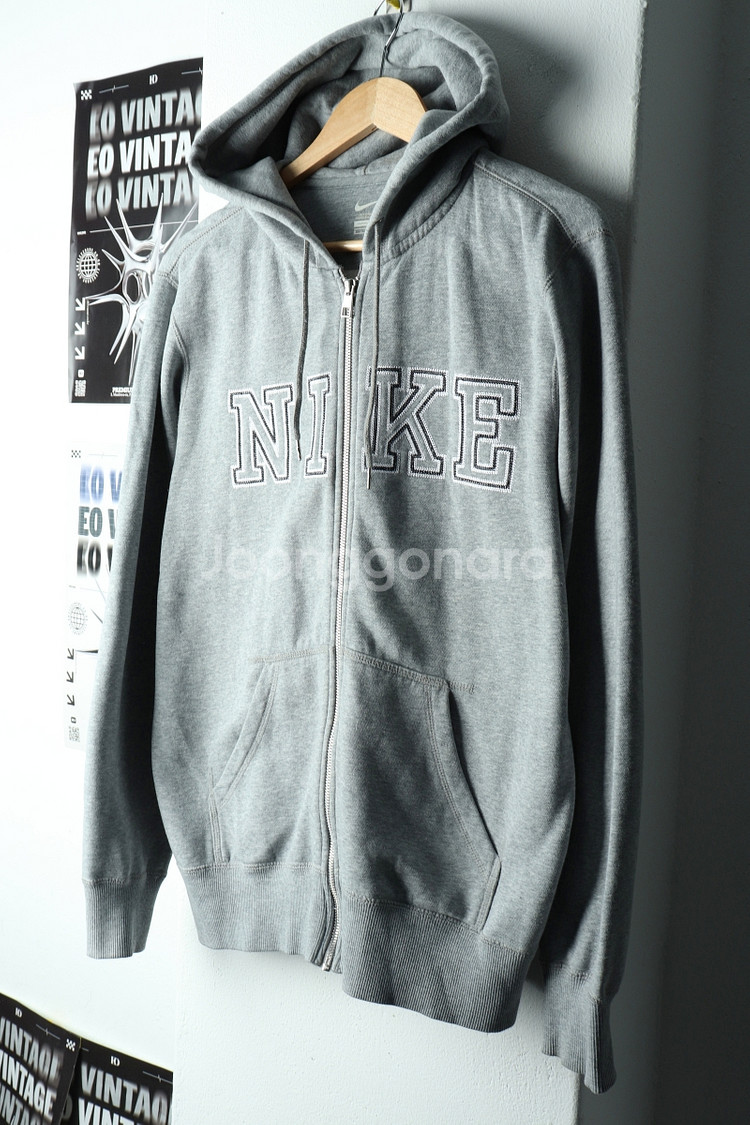 (M-L) 나이키 후드집업 그레이 기모 빅로고 대장--0