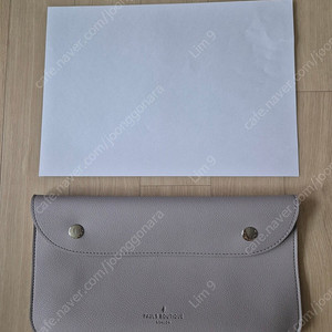 폴스부띠끄 클러치백 이미지