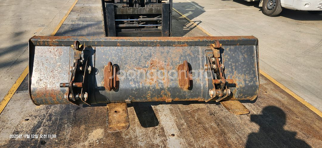 트랙터 로더 바가지 버캣--2