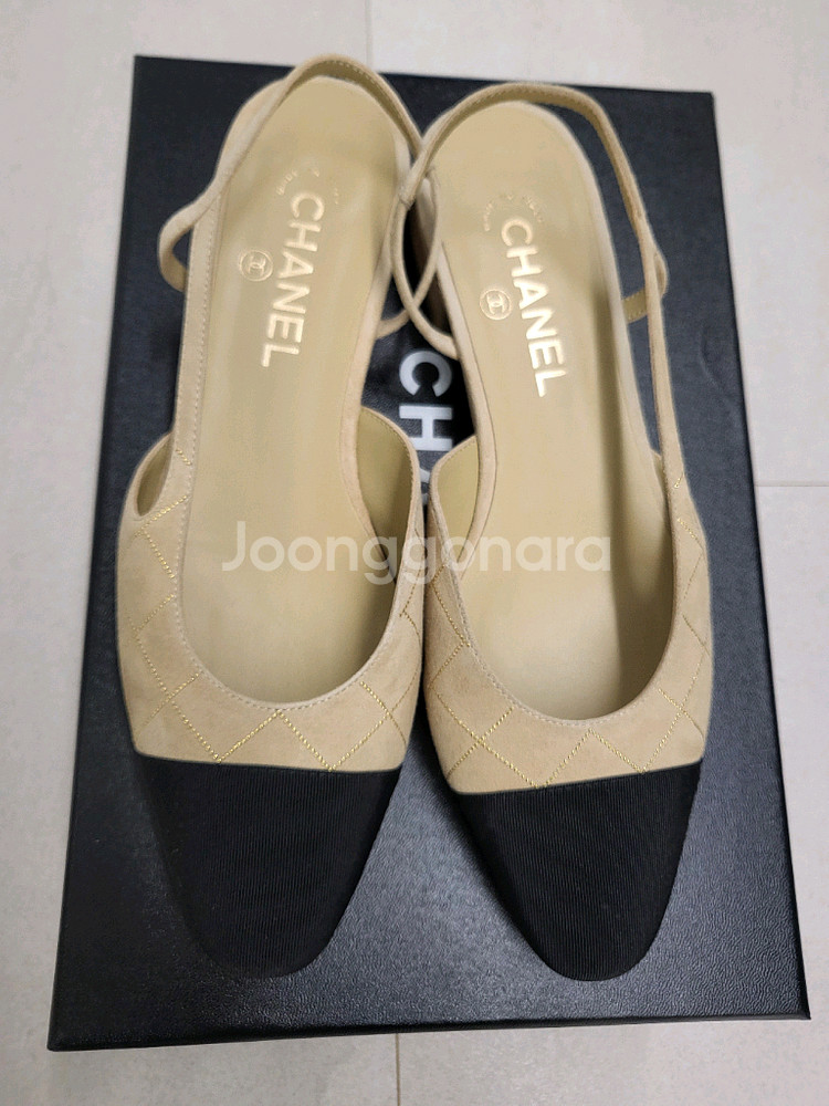 1회 착용)25c 샤넬 슬링백 38사이즈 베이지--0