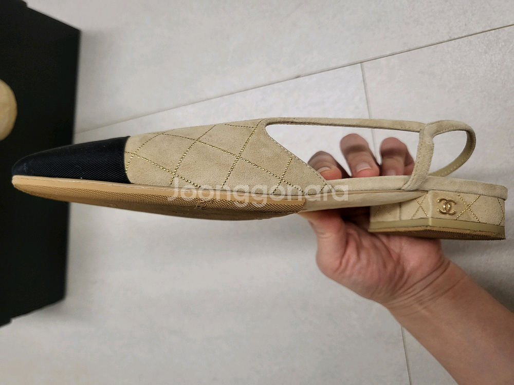 1회 착용)25c 샤넬 슬링백 38사이즈 베이지--9