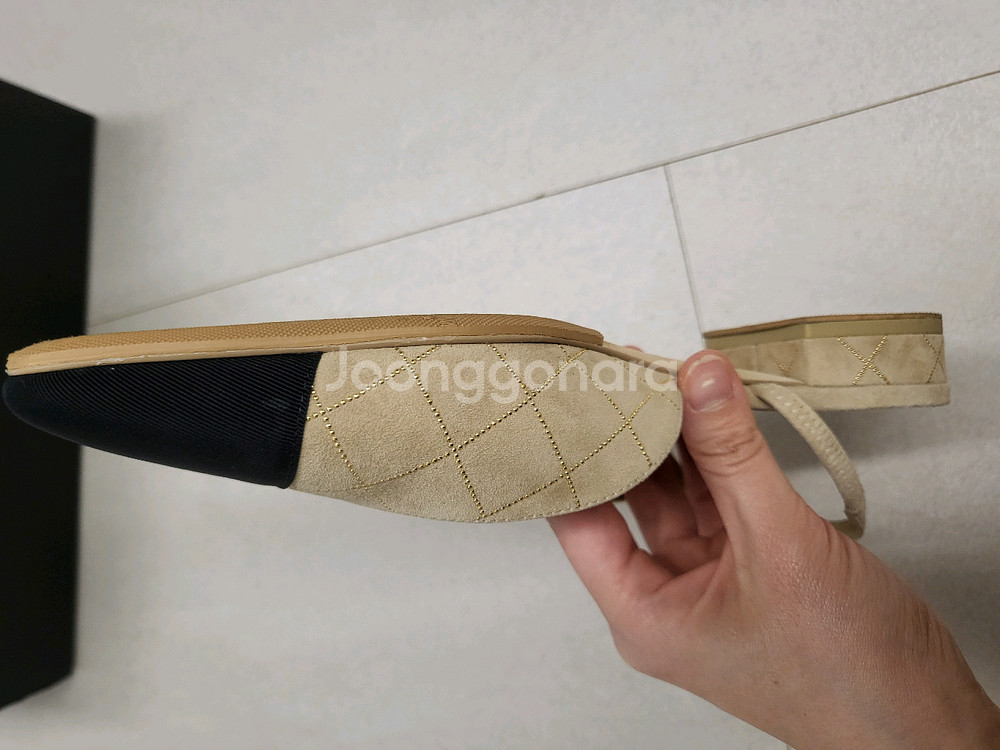 1회 착용)25c 샤넬 슬링백 38사이즈 베이지--8