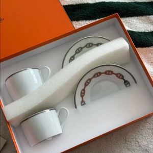 에르메스 샹달 찻잔세트