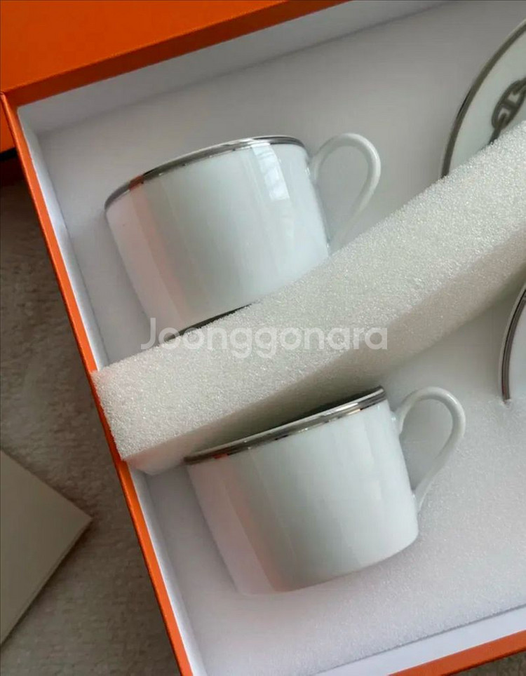 에르메스 샹달 찻잔세트--1