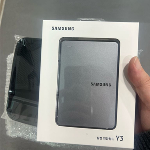 삼성 외장하드 Y3 1TB (미개봉 새상품) 파우치포함