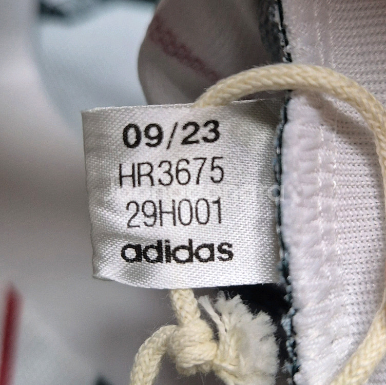 맨유 원정 브루노 페르난데스 유니폼 팝니다--2