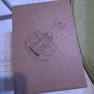 쓰리바머 니들디스트리뷰터, 크루브 크리에이트 피처