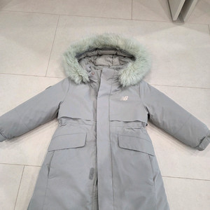 뉴발란스 110 키즈 코트형 구스다운 패딩