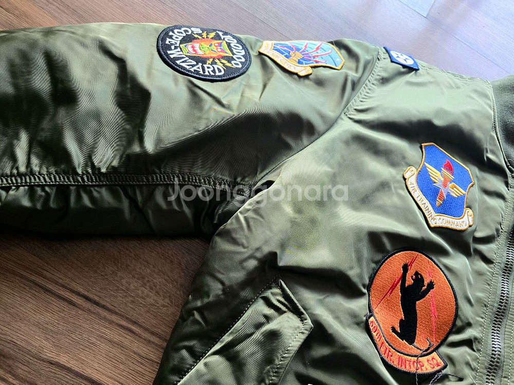 알파인더스트리 [ 한정판 ] MA-1 레귤러 스쿼드론 항공점퍼 Sage Green 블루종 (XL / 110)--16