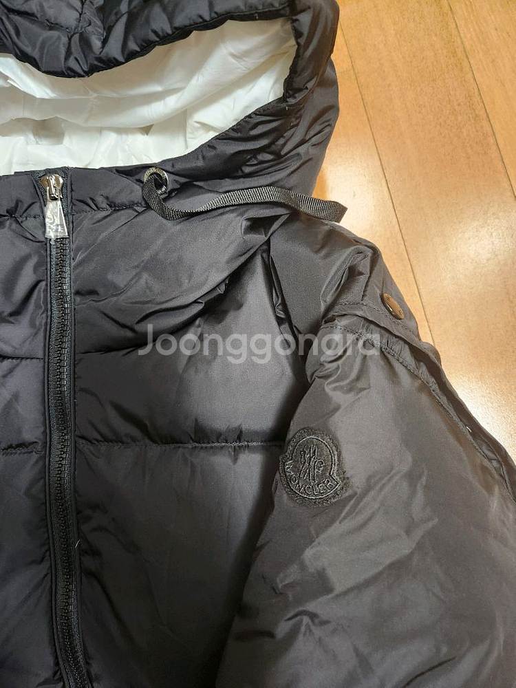몽클레어 패딩 새상품--1