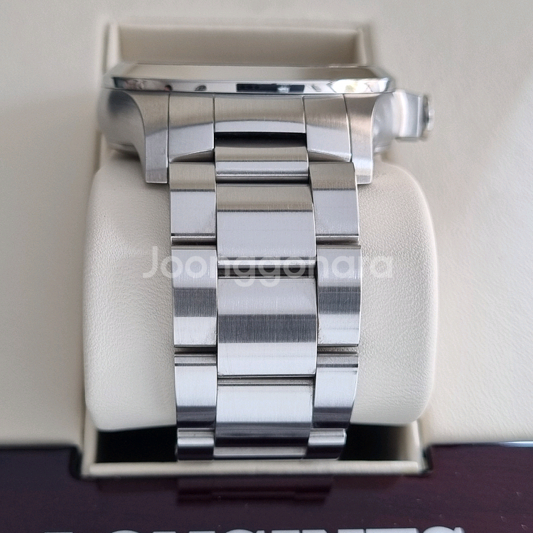 론진 콘퀘스트 V.H.P GMT 흰판 43mm(2022.12)--1