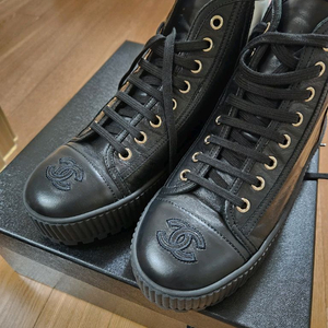 샤넬 하이탑 워커