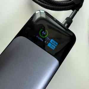 앤커 737 140 w 고속충전 보조배터리+ 100w 고속 충전 케이블