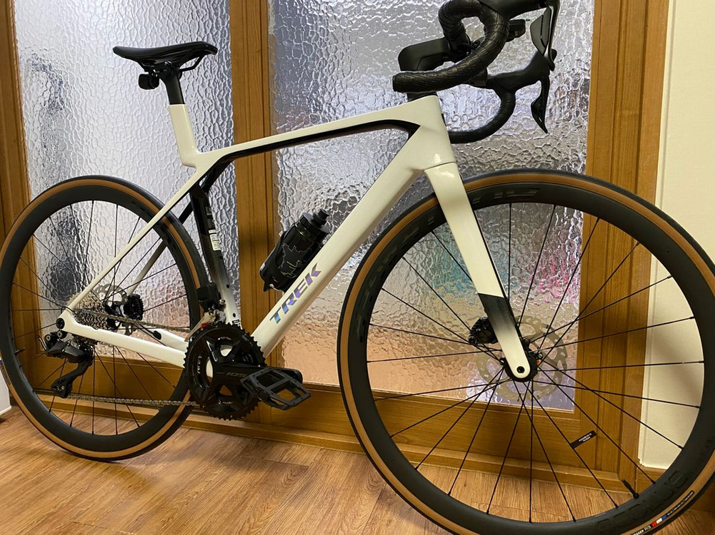 25년형 트렉 마돈 SL6 8세대 화이트 M사이즈--1