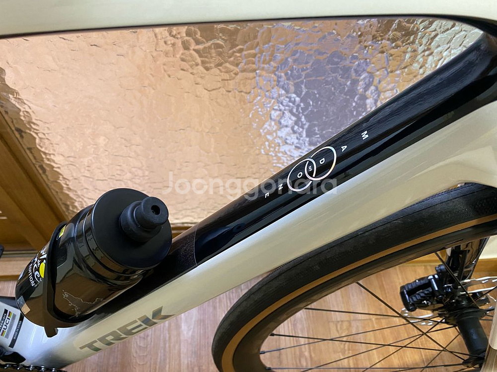 25년형 트렉 마돈 SL6 8세대 화이트 M사이즈--5