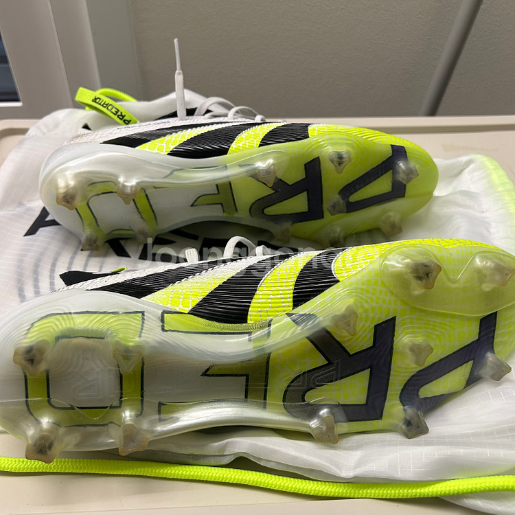 아디다스 프레데터 엘리트 FT FG 265사이즈--0