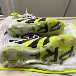 아디다스 프레데터 엘리트 FT FG 265사이즈