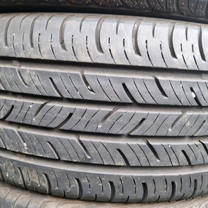 225 55 17 콘티넨탈 중고타이어 1대분판매