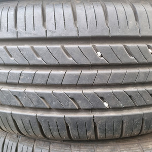 205 65 16 한국타이어 중고4본 판매