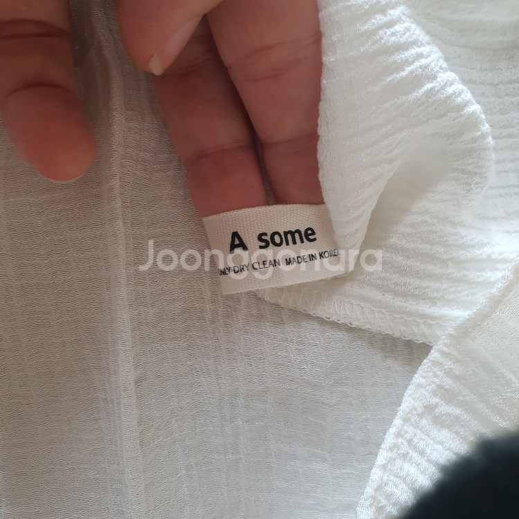 화이트 프릴 오프숄더 블라우스 린넨 레이스 아이보리 셔츠 하객룩 데이트룩 여성--8