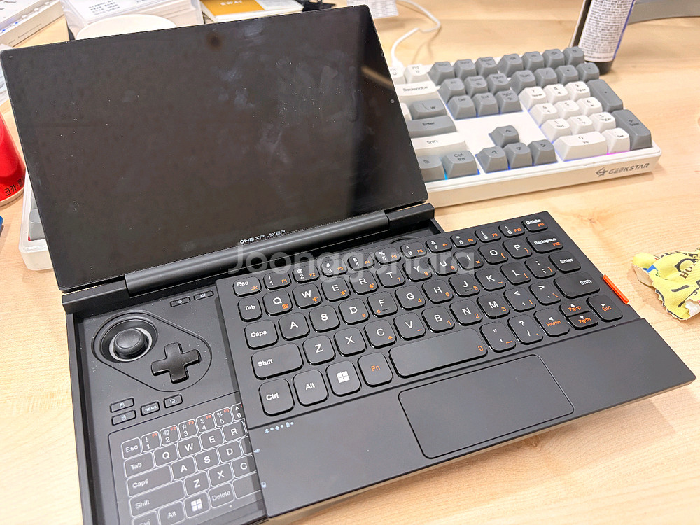 원엑스플레이어 G1 hx370 64ram 2tb 팝니다 umpc--0