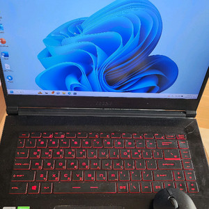 MSI GF63 Thin 게이밍 노트북 i7 GTX1650