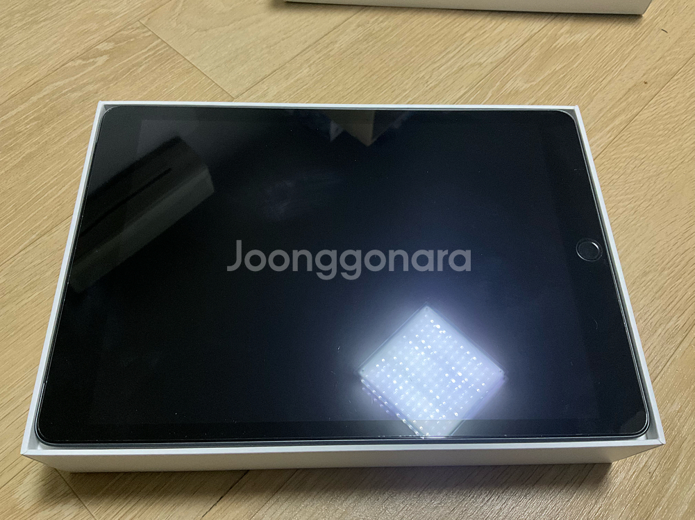 아이패드 9세대 셀룰러 64GB 스페이스그레이 판매합니다--7