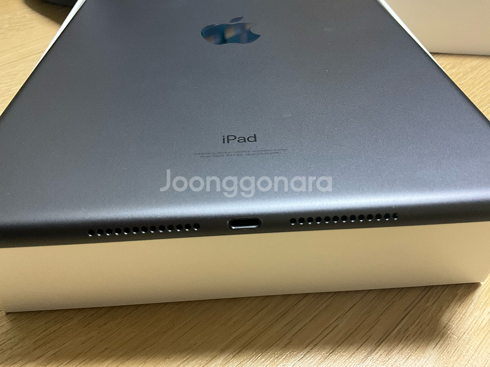 아이패드 9세대 셀룰러 64GB 스페이스그레이 판매합니다--4