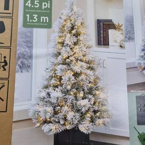 4.5피트 LED 조명 크리스마스 트리.새상품