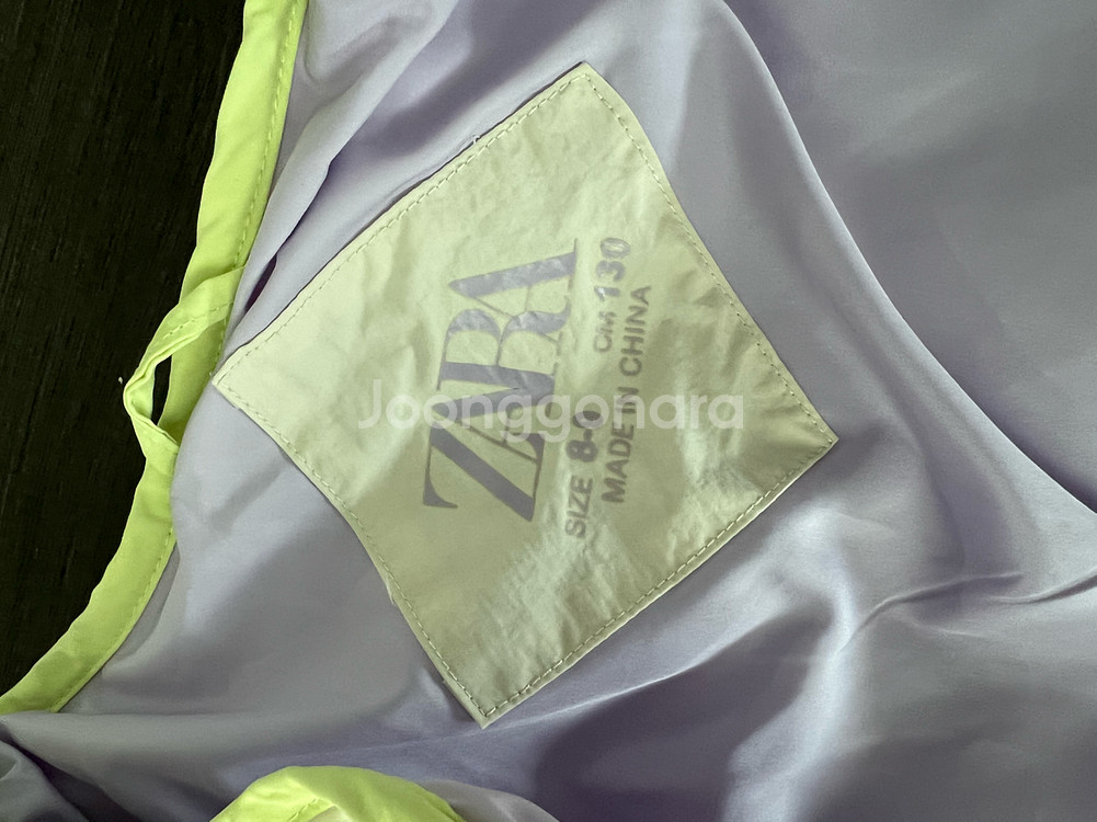 자라 아동 패딩점퍼(130사이즈)--1