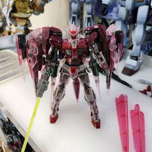 MG 더블오라이저 트란잠 클리어컬러 건담